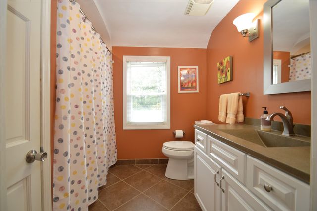 2928 POST Avenue, Erie, PA 16508