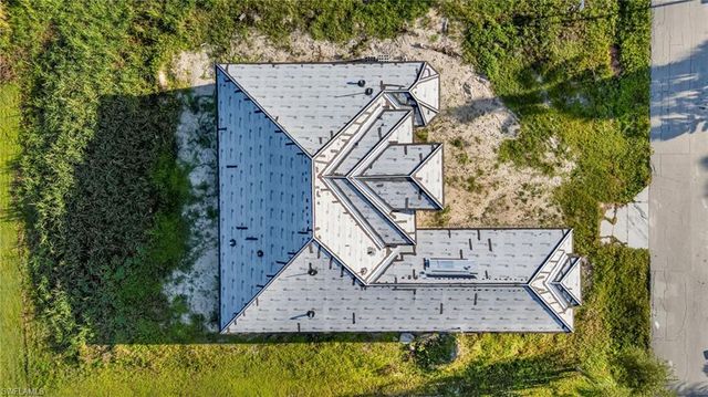 27549 Oregon ST, Bonita Springs, FL 34135