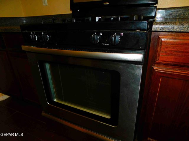 11233 RED BARREL Place, El Paso, TX 79934