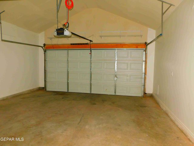 11233 RED BARREL Place, El Paso, TX 79934