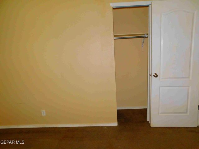 11233 RED BARREL Place, El Paso, TX 79934