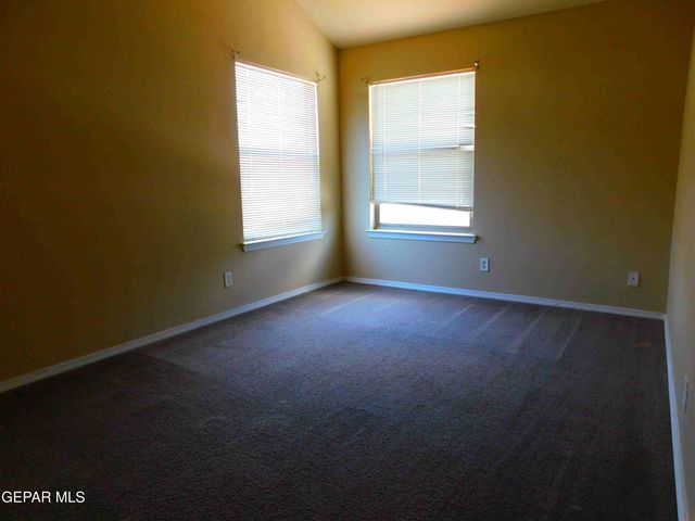11233 RED BARREL Place, El Paso, TX 79934