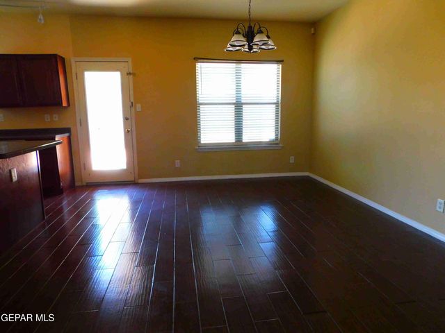 11233 RED BARREL Place, El Paso, TX 79934