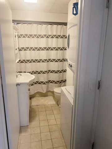 19-21 Kentville Terrace, Hampton, NH 03842