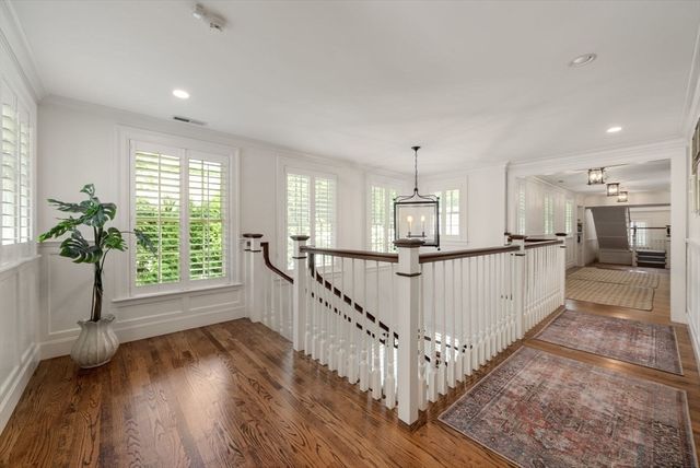 25 Kenilworth Road, Wellesley, MA 02482