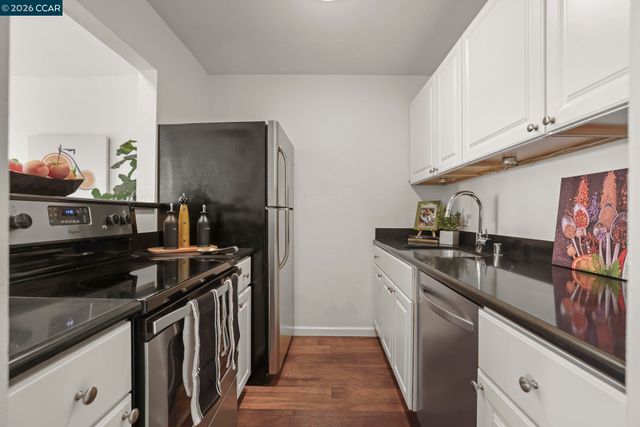 470 N Civic Dr 505, Walnut Creek, CA 94596