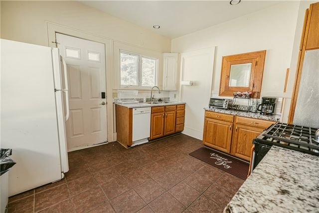 122 East Henrietta Road, Rochester, NY 14620