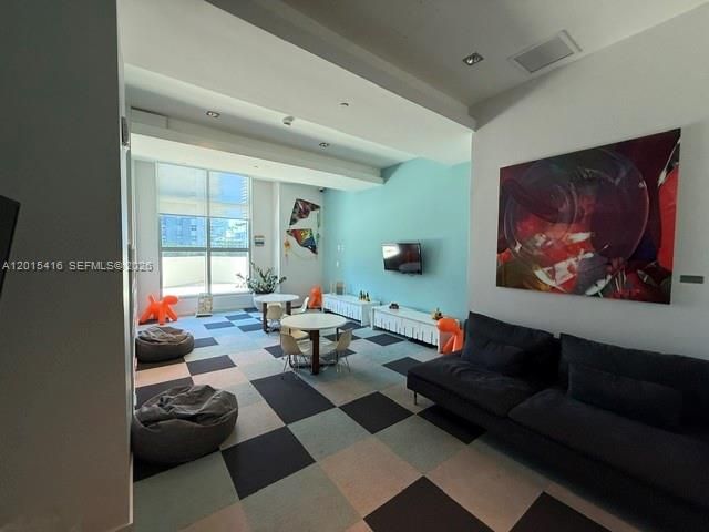 1100 S Miami Ave 801, Miami, FL 33130