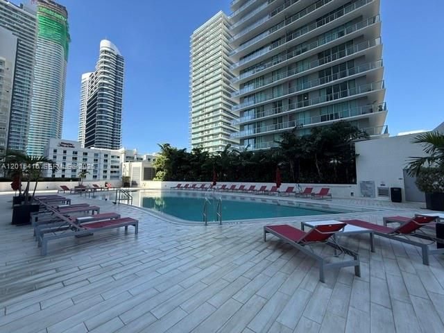 1100 S Miami Ave 801, Miami, FL 33130