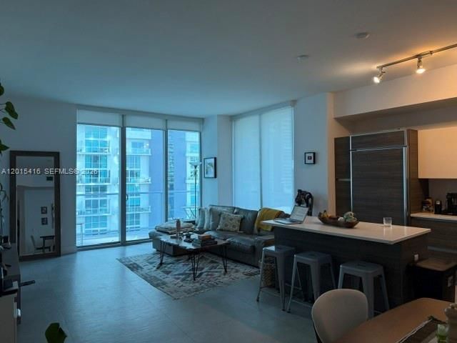 1100 S Miami Ave 801, Miami, FL 33130