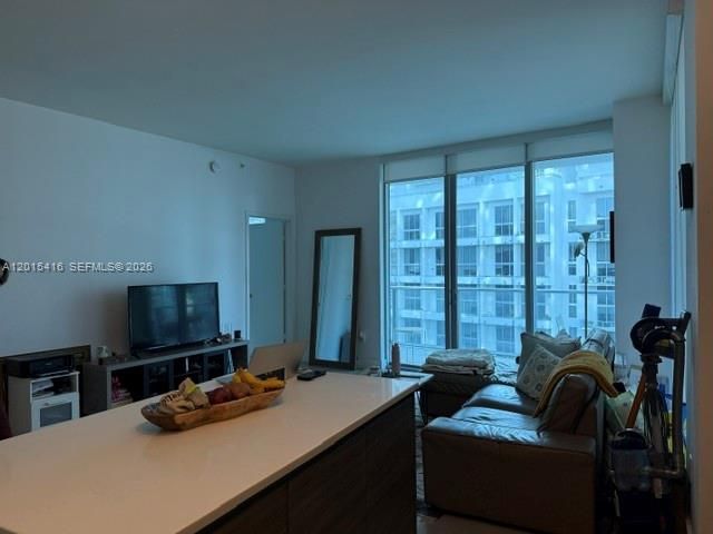 1100 S Miami Ave 801, Miami, FL 33130