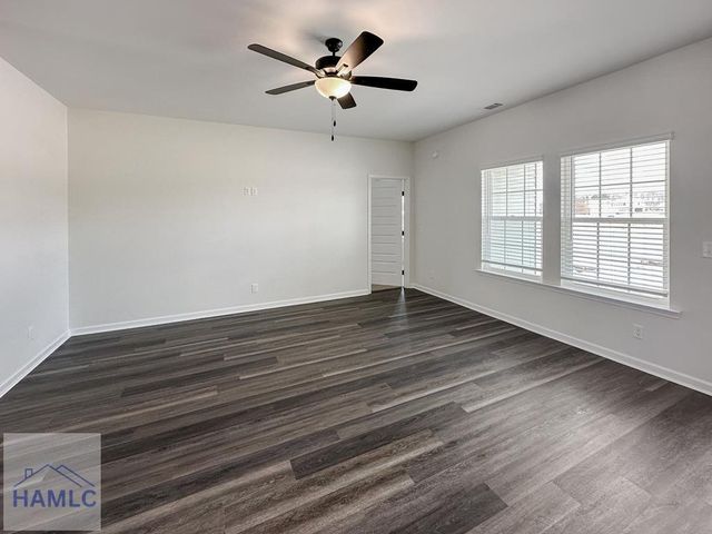 573 Doctor's Creek Road NE, Ludowici, GA 31316