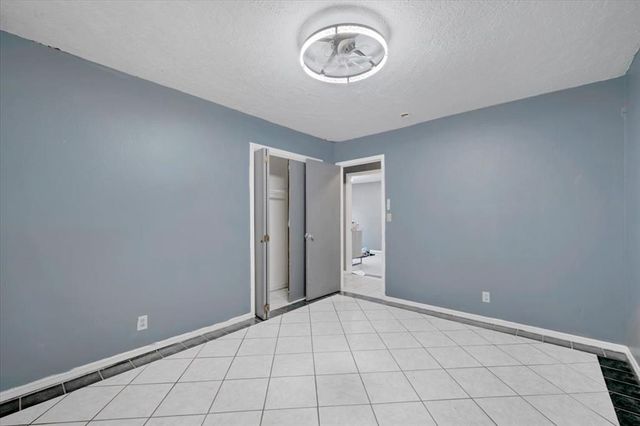 1111 Lincoln, Norman, OK 73072