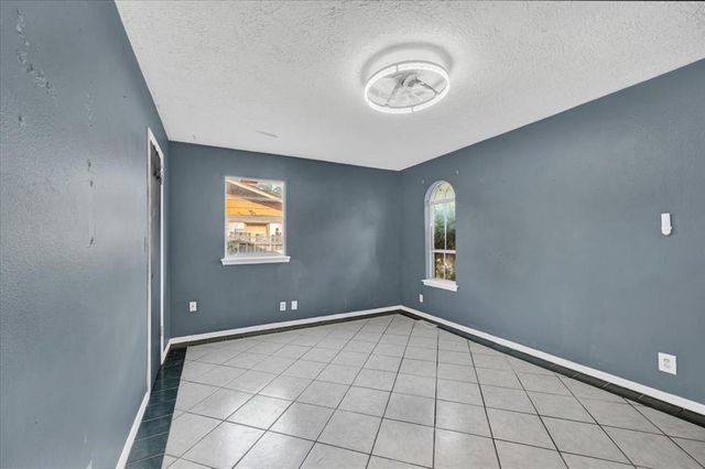 1111 Lincoln, Norman, OK 73072
