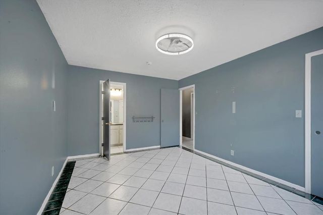 1111 Lincoln, Norman, OK 73072