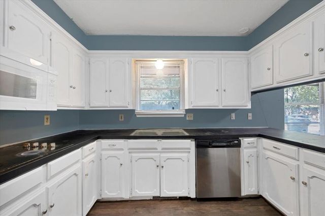 1111 Lincoln, Norman, OK 73072