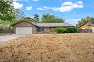 1111 Lincoln, Norman, OK 73072