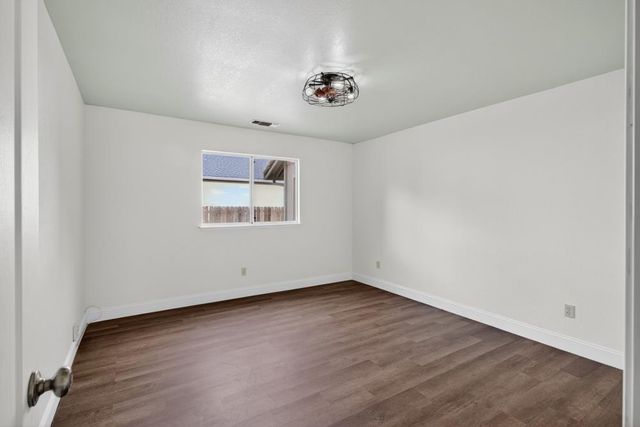 1628 Buena Vista Dr, Yuba City, CA 95993