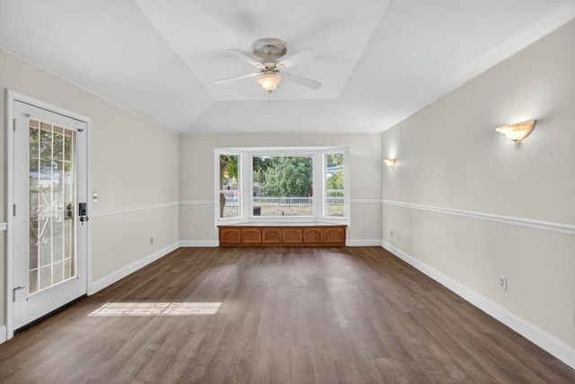 1628 Buena Vista Dr, Yuba City, CA 95993