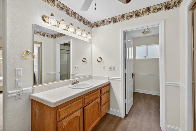 1628 Buena Vista Dr, Yuba City, CA 95993