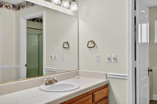 1628 Buena Vista Dr, Yuba City, CA 95993