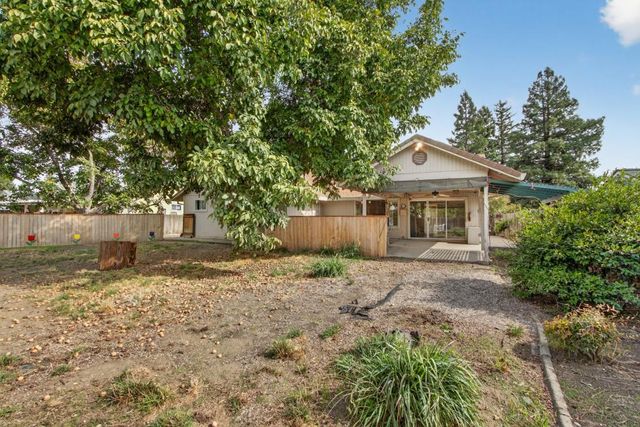 1628 Buena Vista Dr, Yuba City, CA 95993