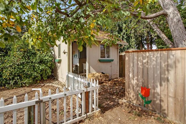 1628 Buena Vista Dr, Yuba City, CA 95993