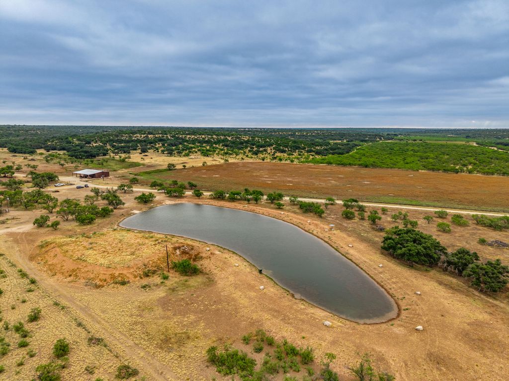 Image 101 of property listing at 1330 Private Rd 3337, Sonora, TX 76950