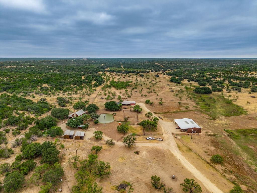 Image 105 of property listing at 1330 Private Rd 3337, Sonora, TX 76950