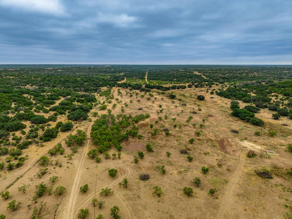 Image 106 of property listing at 1330 Private Rd 3337, Sonora, TX 76950