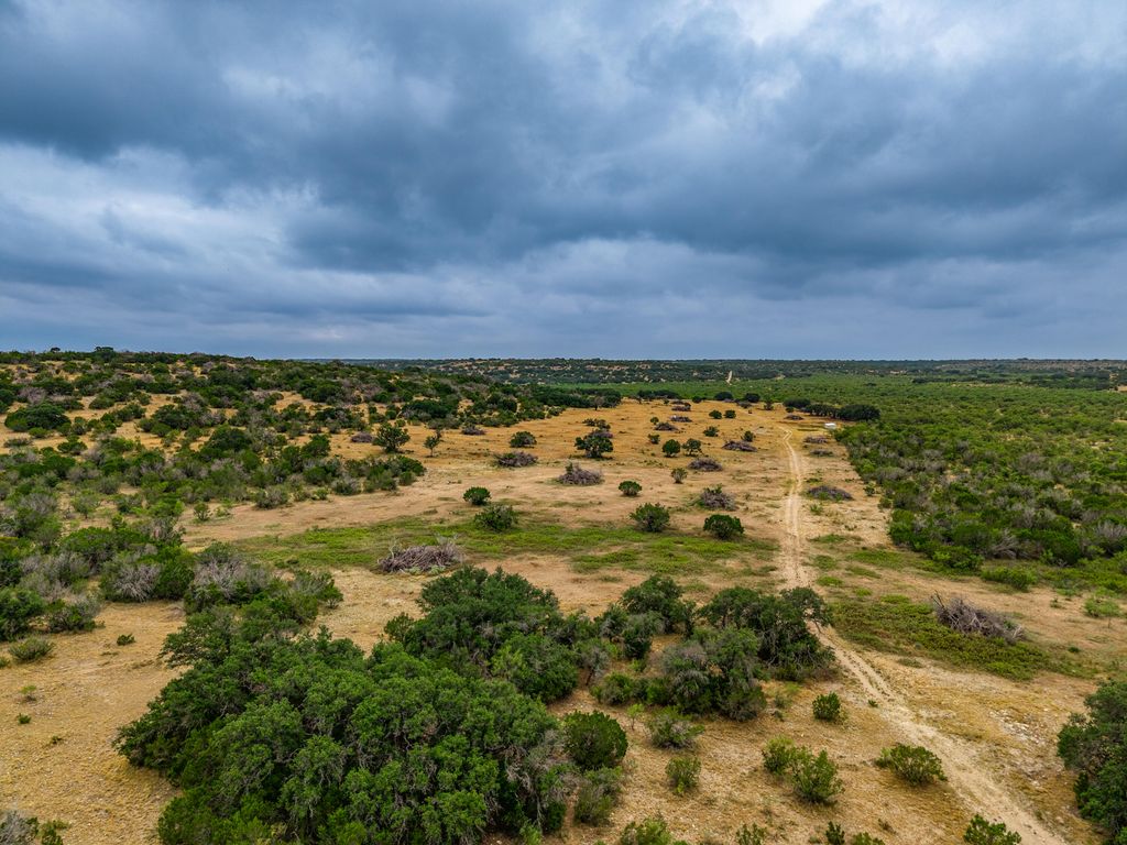 Image 52 of property listing at 1330 Private Rd 3337, Sonora, TX 76950