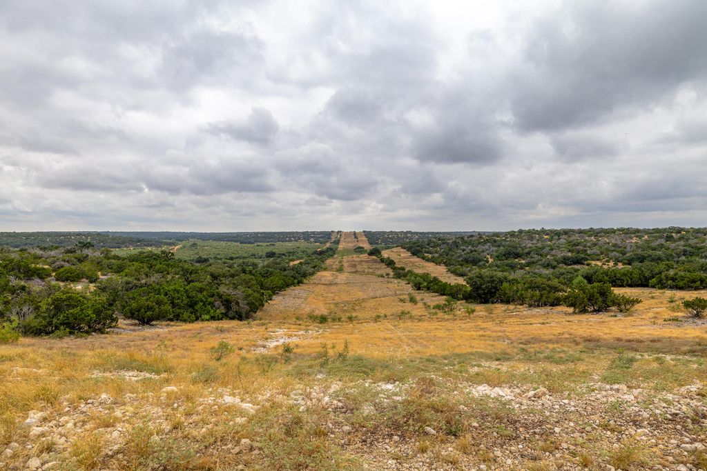 Image 82 of property listing at 1330 Private Rd 3337, Sonora, TX 76950