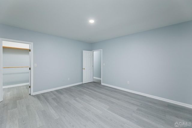 80 Heald Street, Carteret, NJ 07008