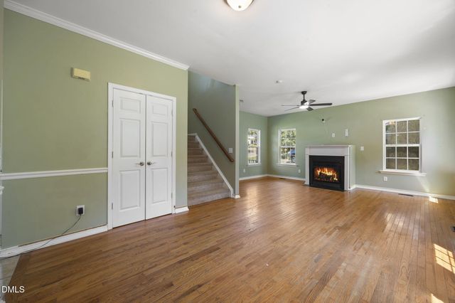 20 Greenleaf Court, Louisburg, NC 27549