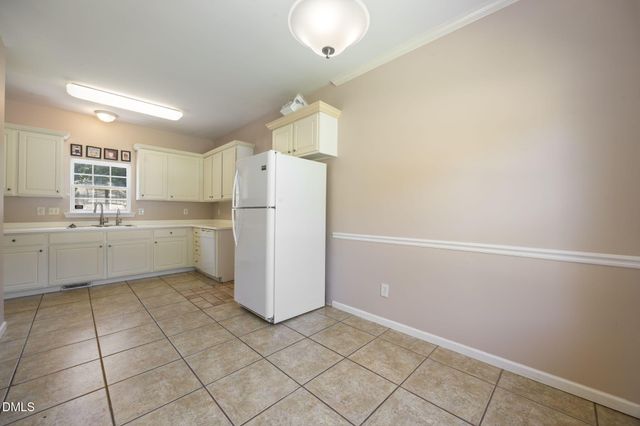 20 Greenleaf Court, Louisburg, NC 27549