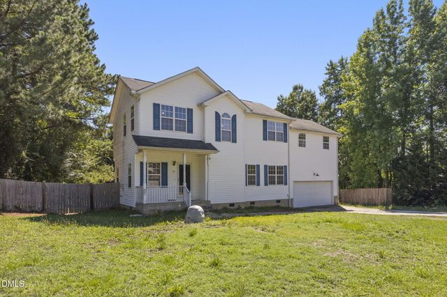 20 Greenleaf Court, Louisburg, NC 27549