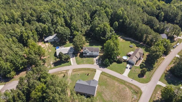 20 Greenleaf Court, Louisburg, NC 27549