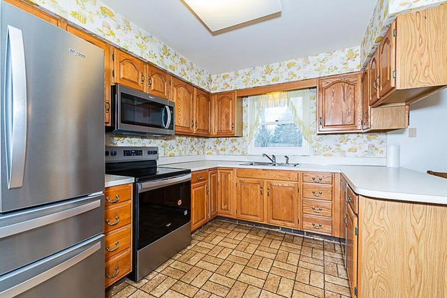 6596 Sunburst Drive, Portage, MI 49024