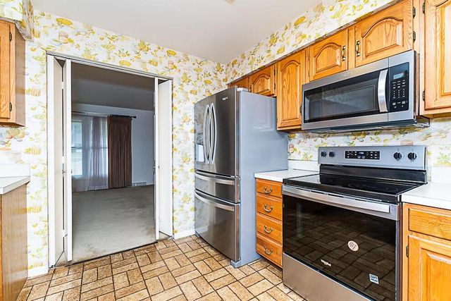 6596 Sunburst Drive, Portage, MI 49024