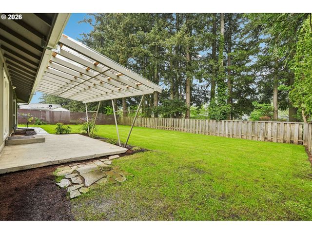 915 Se 205TH Dr, Gresham, OR 97030
