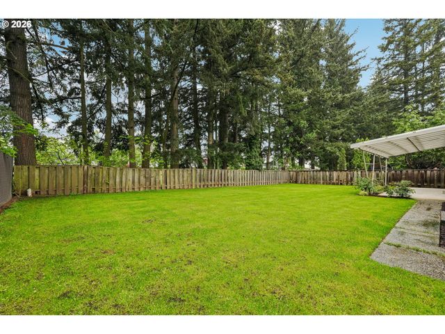 915 Se 205TH Dr, Gresham, OR 97030