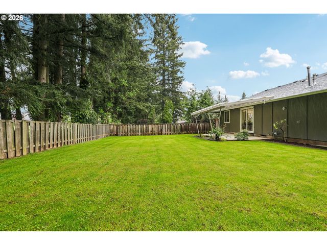 915 Se 205TH Dr, Gresham, OR 97030