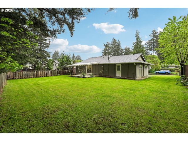 915 Se 205TH Dr, Gresham, OR 97030