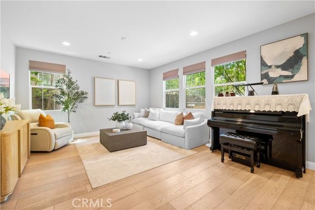 228 Wicker, Irvine, CA 92618