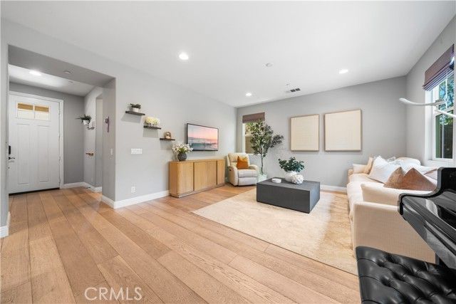 228 Wicker, Irvine, CA 92618