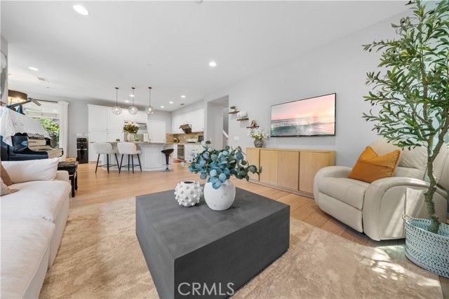 228 Wicker, Irvine, CA 92618