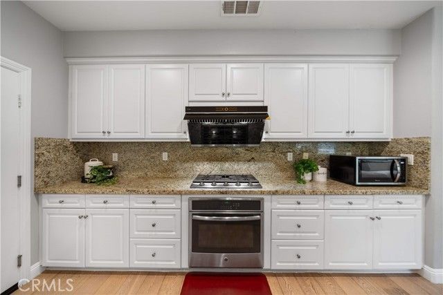 228 Wicker, Irvine, CA 92618