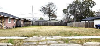 2711 Norman Street, Pasadena, TX 77506