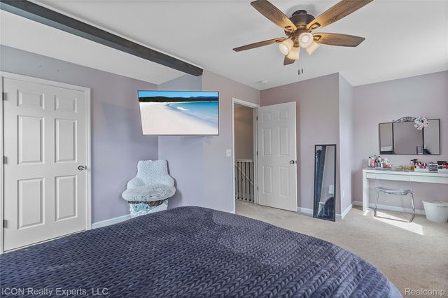 52527 Stafford Drive, Macomb Township, MI 48042