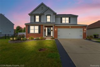 52527 Stafford Drive, Macomb Township, MI 48042